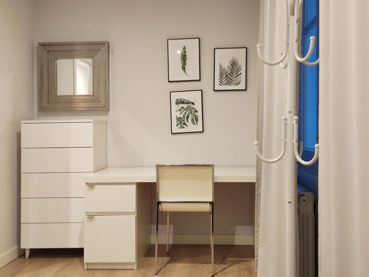 Apartamento En Pleno Centro Al Lado Catedral. Wifi. Apartment Burgos Luaran gambar